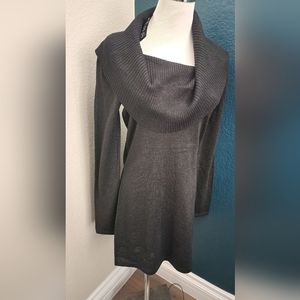 Sweater top in size L